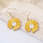 White Chamomile Flower Metal Fashion Earrings