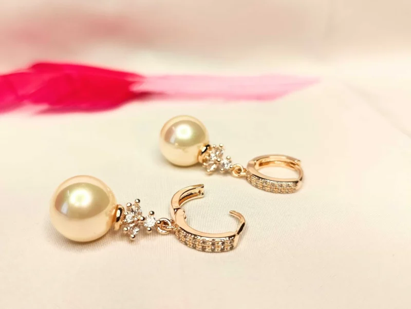 Zirconia Stone Cream Pearl Drop Earrings