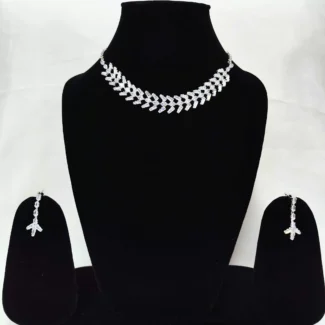 Necklace & Earrings Set