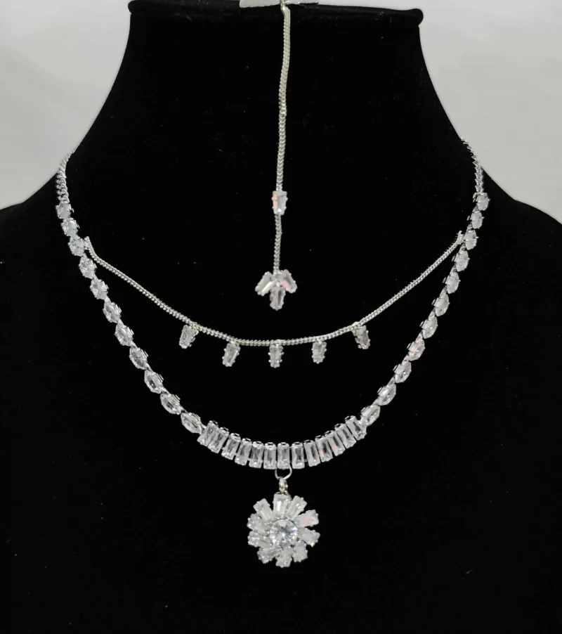 Necklace & Earrings Set