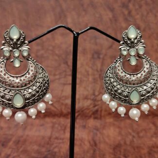 Drop earrings