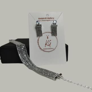 Voguish Silver Plated and White Stone Studded Necklace Set