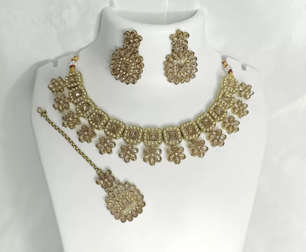 Golden Stone Ethnic Necklace with Earrings and Tikka