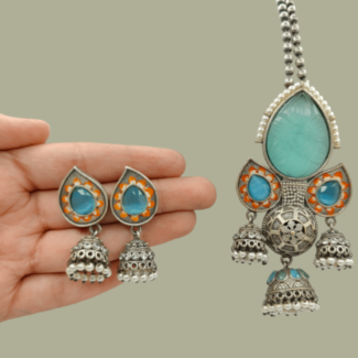 Leafy Design Silver Look Specious Necklace With Hand-painted Jhumka