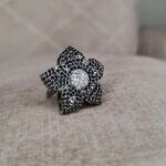 Flower Shaped Finger Ring With CZ Stones